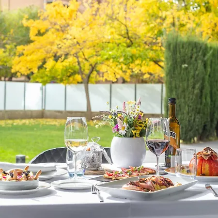 Abba מלון הואסקה