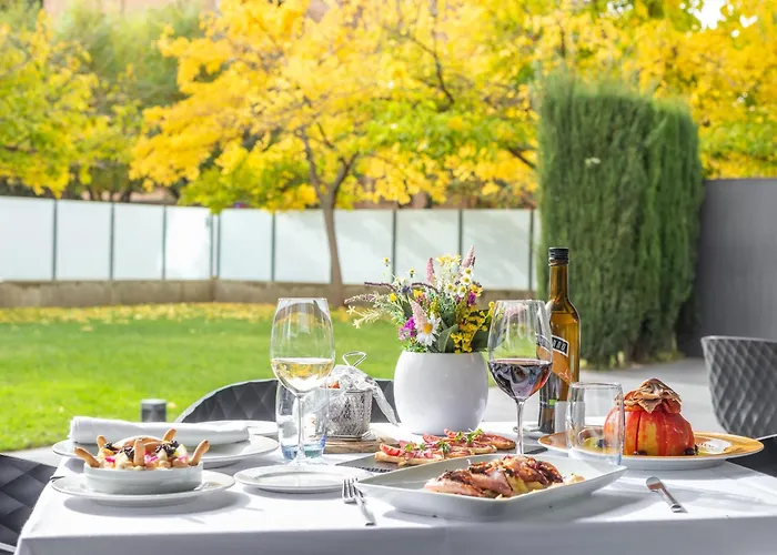 Abba מלון הואסקה